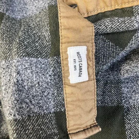 ROOTS Mens Plaid Elbow Patch Flannel Long Sleeve Shirt Size XL Green/Brown - Picture 7 of 7